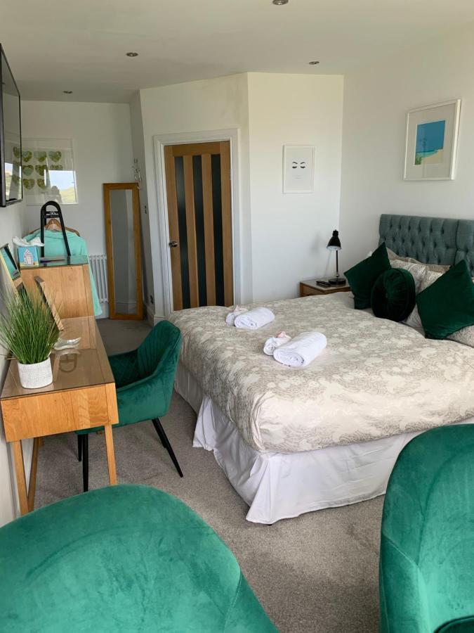 Lazy Waves Boutique B&B New Quay Eksteriør billede