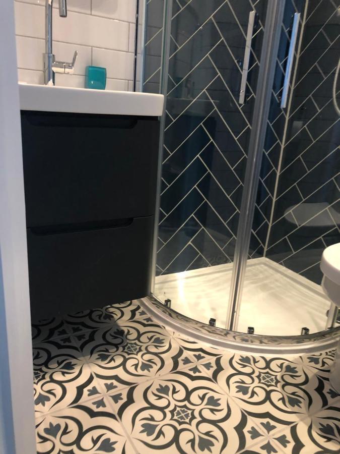 Lazy Waves Boutique B&B New Quay Eksteriør billede